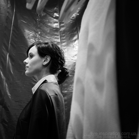 ufw_ss_14_backstage_day1_25