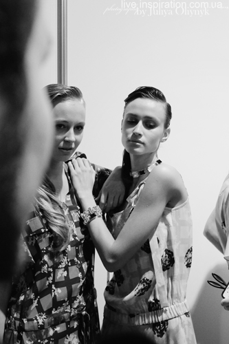 ufw_ss_14_backstage_poustovit_10